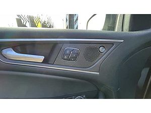 Ford Edge ST-Line 4x4 2.0 EcoBlue EU6d-T (CDQ) Allrad AHK-abnehmbar Navi Memory Sitze Soun