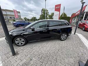 Renault Megane IV Grandtour E-Tech Plug-in Intens