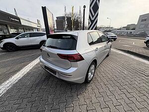 Volkswagen Golf VIII Life 1.5 TSI 