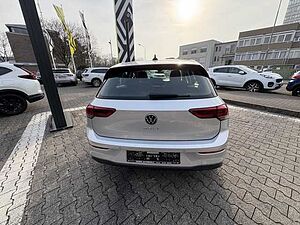 Volkswagen Golf VIII Life 1.5 TSI 