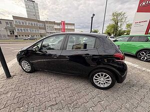 Peugeot 208 Active 110 Pure Tech 