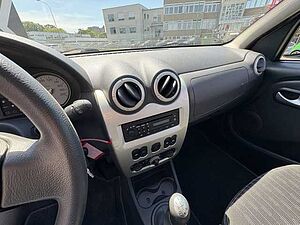 Dacia Sandero Laureate 