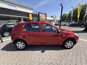Dacia Sandero Laureate 