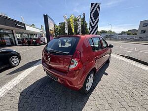 Dacia Sandero Laureate 