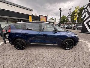 Renault Scenic IV Grand Black Edition 