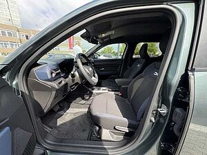 Dacia Duster III Hybrid 140 Journey 