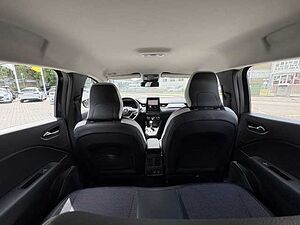 Renault Captur II Intens E-Tech Plug-in Hybrid 