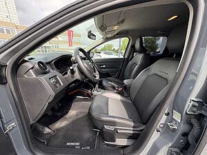 Dacia Duster Extreme 4WD AHK Allwetter 