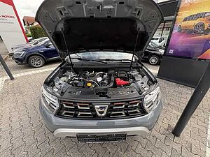 Dacia Duster Extreme 4WD AHK Allwetter 
