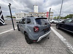 Dacia Duster Extreme 4WD AHK Allwetter 