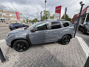 Dacia Duster Extreme 4WD AHK Allwetter 