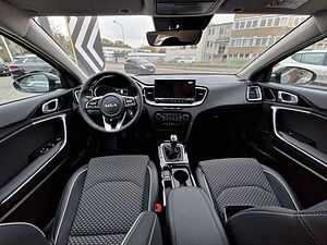Kia XCeed Vision 