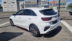 Kia cee'd GT 1.6 T-GDI 