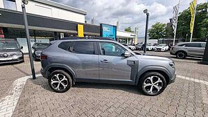 Dacia Duster III Hybrid 140 Journey 