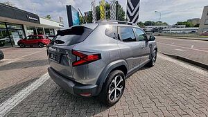 Dacia Duster III Hybrid 140 Journey 