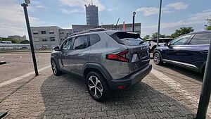 Dacia Duster III Hybrid 140 Journey 