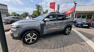 Dacia Duster III Hybrid 140 Journey 