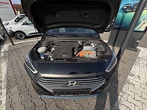 Hyundai IONIQ Premium Hybrid 