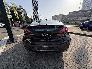 Hyundai IONIQ Premium Hybrid 