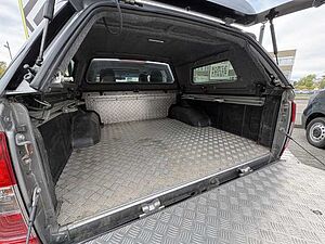 Nissan Navara NP300 Tekna Double Cab 4x4 