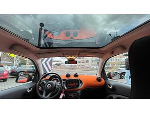 Smart fortwo Basis coupe Panorama Allwetter Klimaautom SHZ Temp Tel.-Vorb. Berganfahrass. Reg