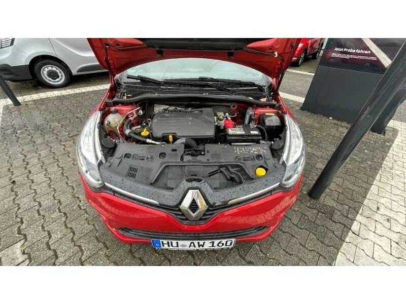 Renault Clio IV LIMITED 1.2 16V 75