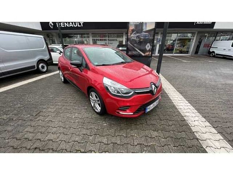 Renault Clio IV LIMITED 1.2 16V 75