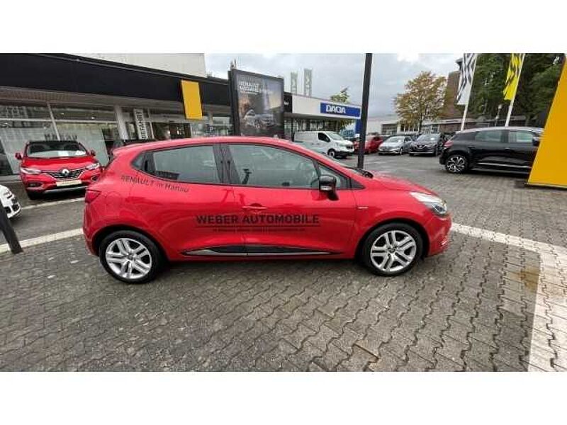 Renault Clio IV LIMITED 1.2 16V 75