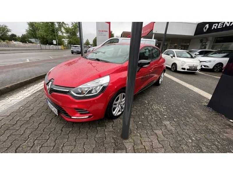 Renault Clio IV LIMITED 1.2 16V 75