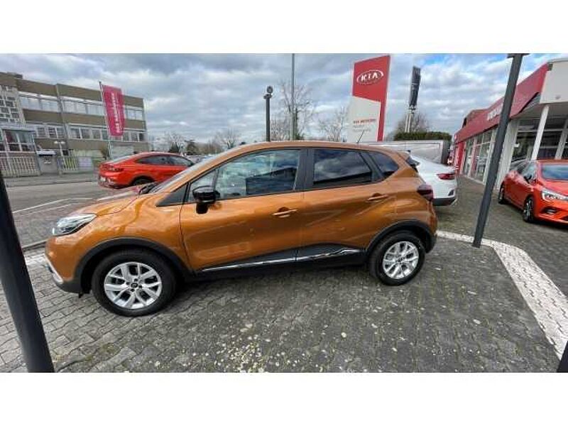 Renault Captur LIMITED TCe 130 GPF (