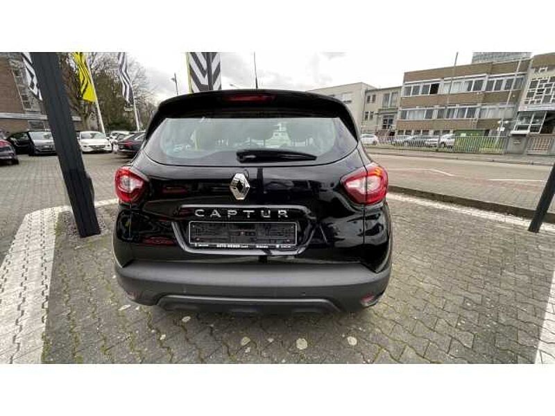 Renault Captur LIMITED 2018 TCe 90