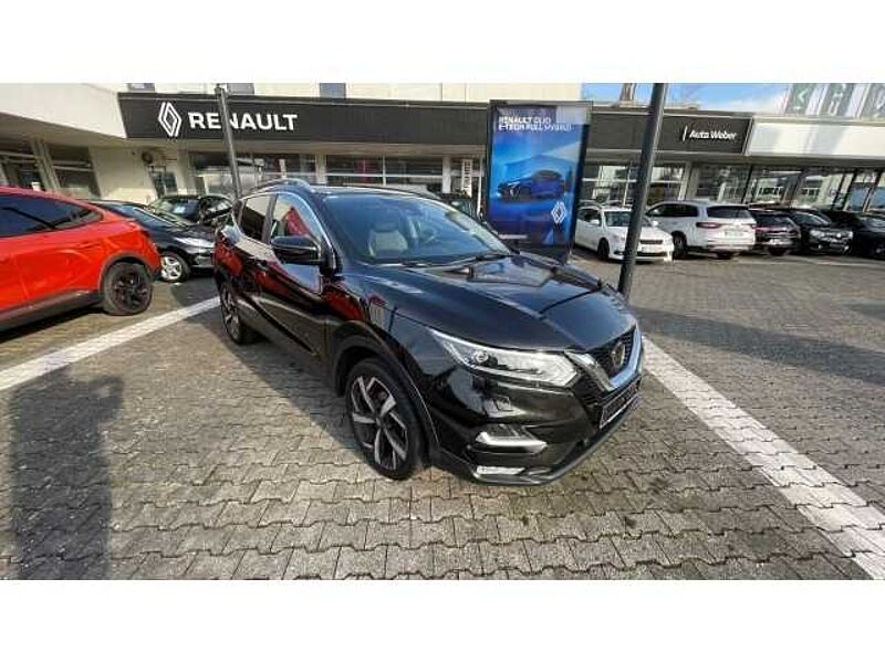 Nissan Qashqai Tekna 1.3 DIG-T EU6d-T Navi LED