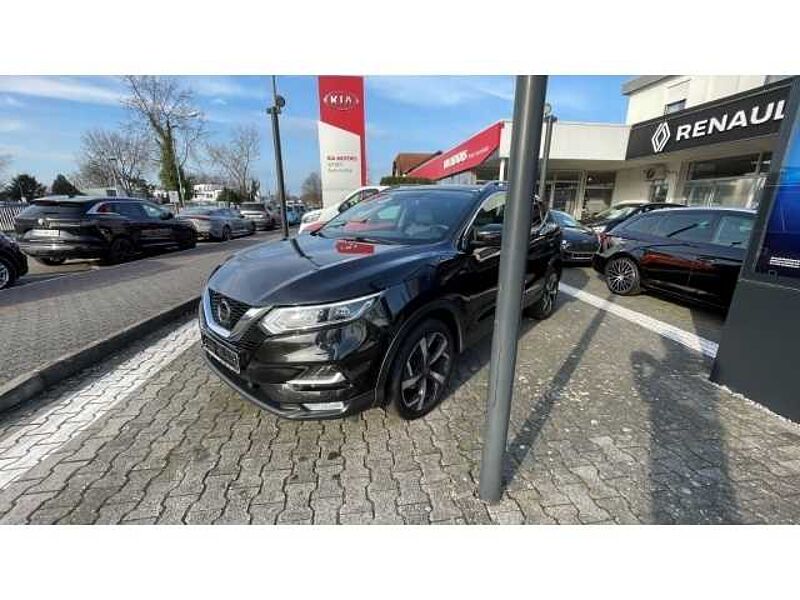 Nissan Qashqai Tekna 1.3 DIG-T EU6d-T Navi LED