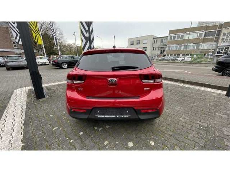 Kia Rio Platinum Edition 1.0 T-GDI