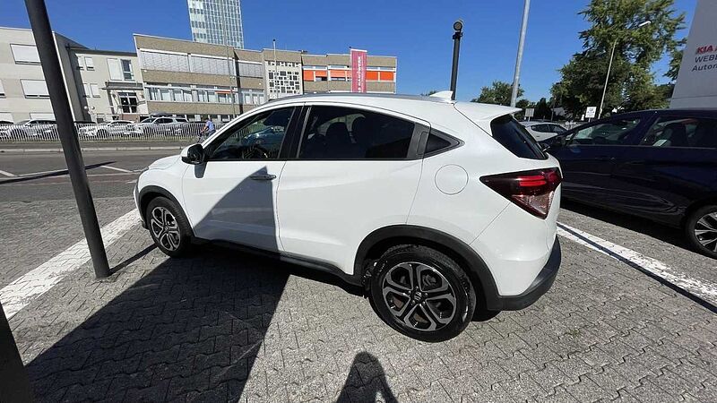 Honda HR-V 1.5 i-VTEC CVT Executive Navi LED Panorama