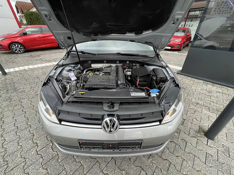 Volkswagen Golf VII Lim. 1.4 TSI BMT Cup