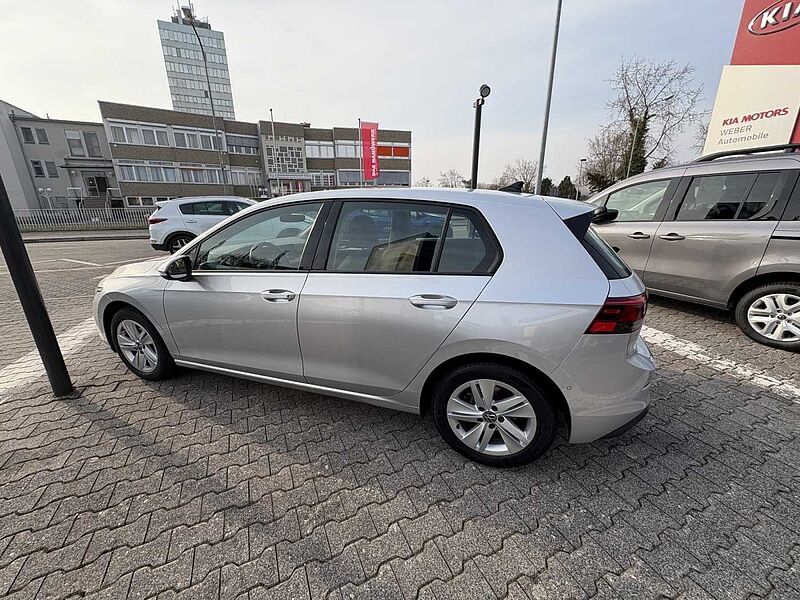 Volkswagen Golf VIII Life 1.5 TSI