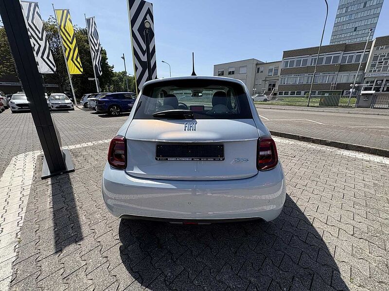 Fiat 500 La Prima (42 kWh)