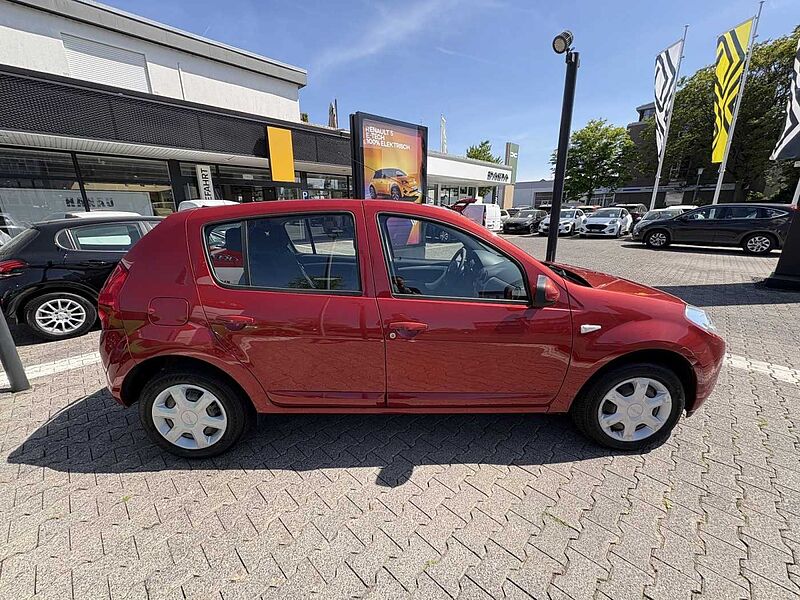Dacia Sandero Laureate