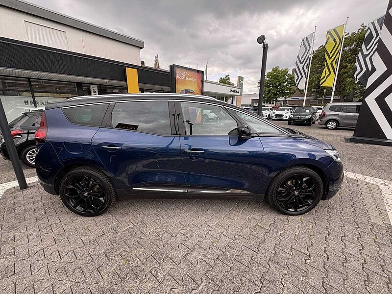Renault Scenic IV Grand Black Edition
