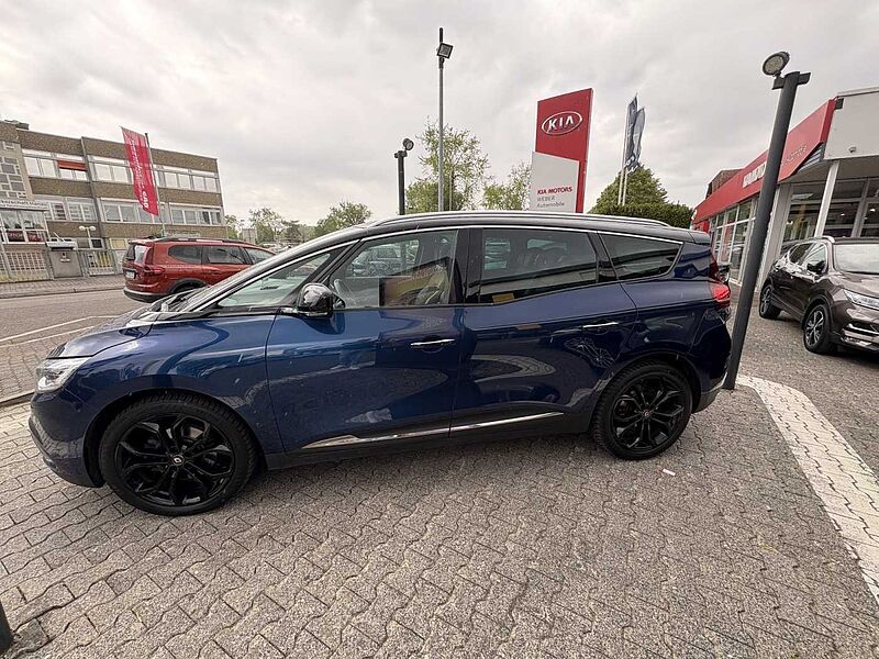 Renault Scenic IV Grand Black Edition