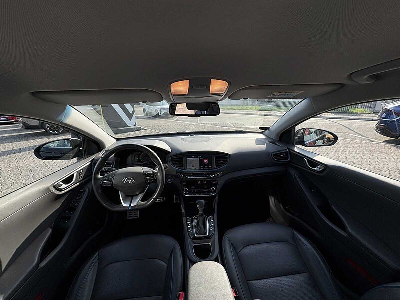 Hyundai IONIQ Premium Hybrid