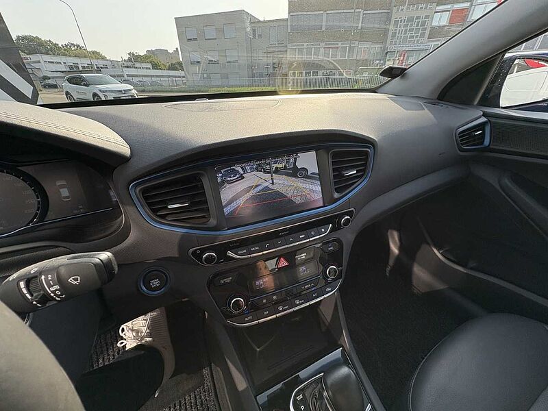Hyundai IONIQ Premium Hybrid