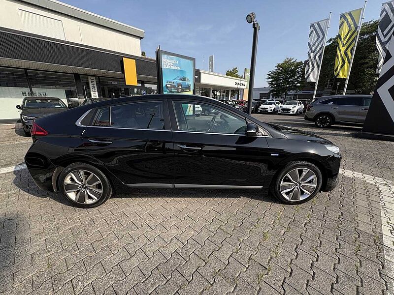 Hyundai IONIQ Premium Hybrid