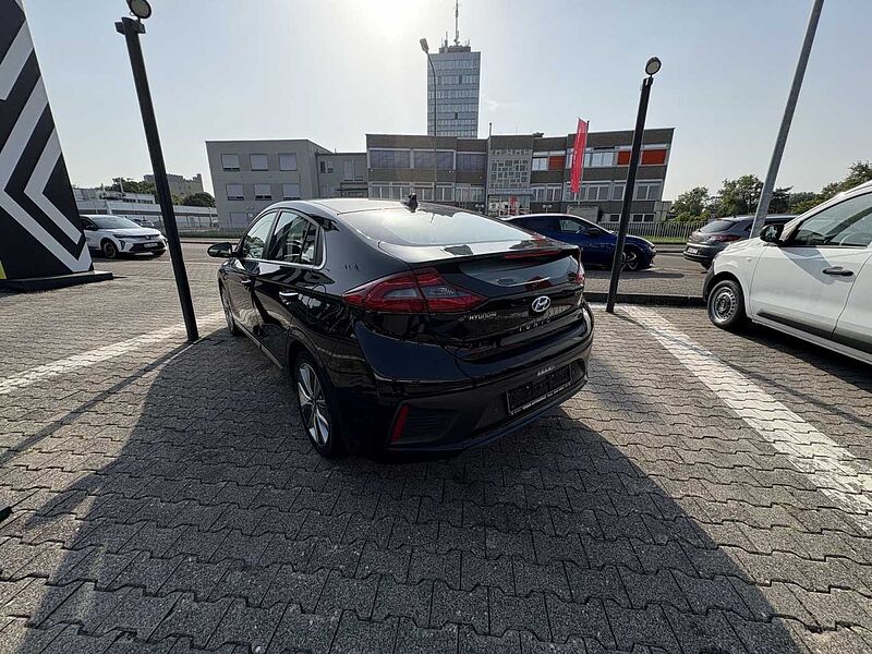 Hyundai IONIQ Premium Hybrid