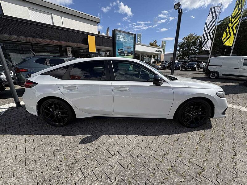 Honda Civic e: HEV Sport Premium Illumination/Sport-Pa